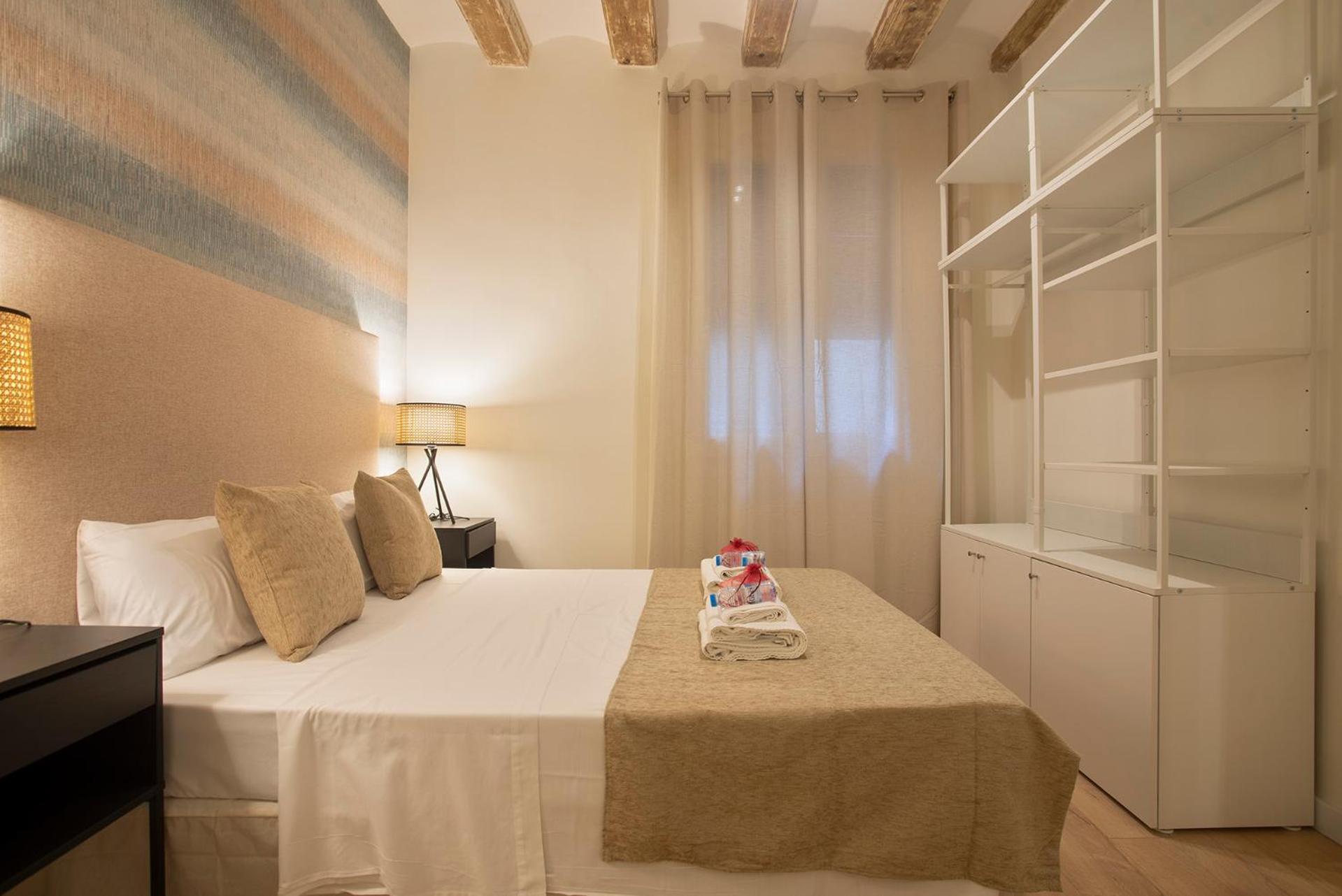 Alcam Colon Appartement *